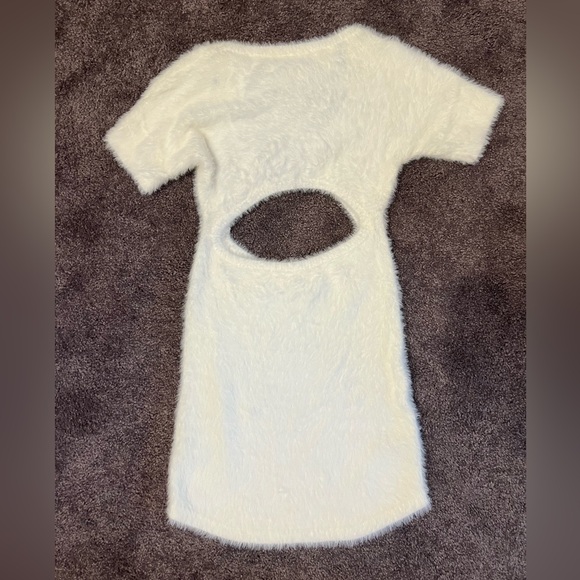 Fuzzy cut out dress - Picture 4 of 4